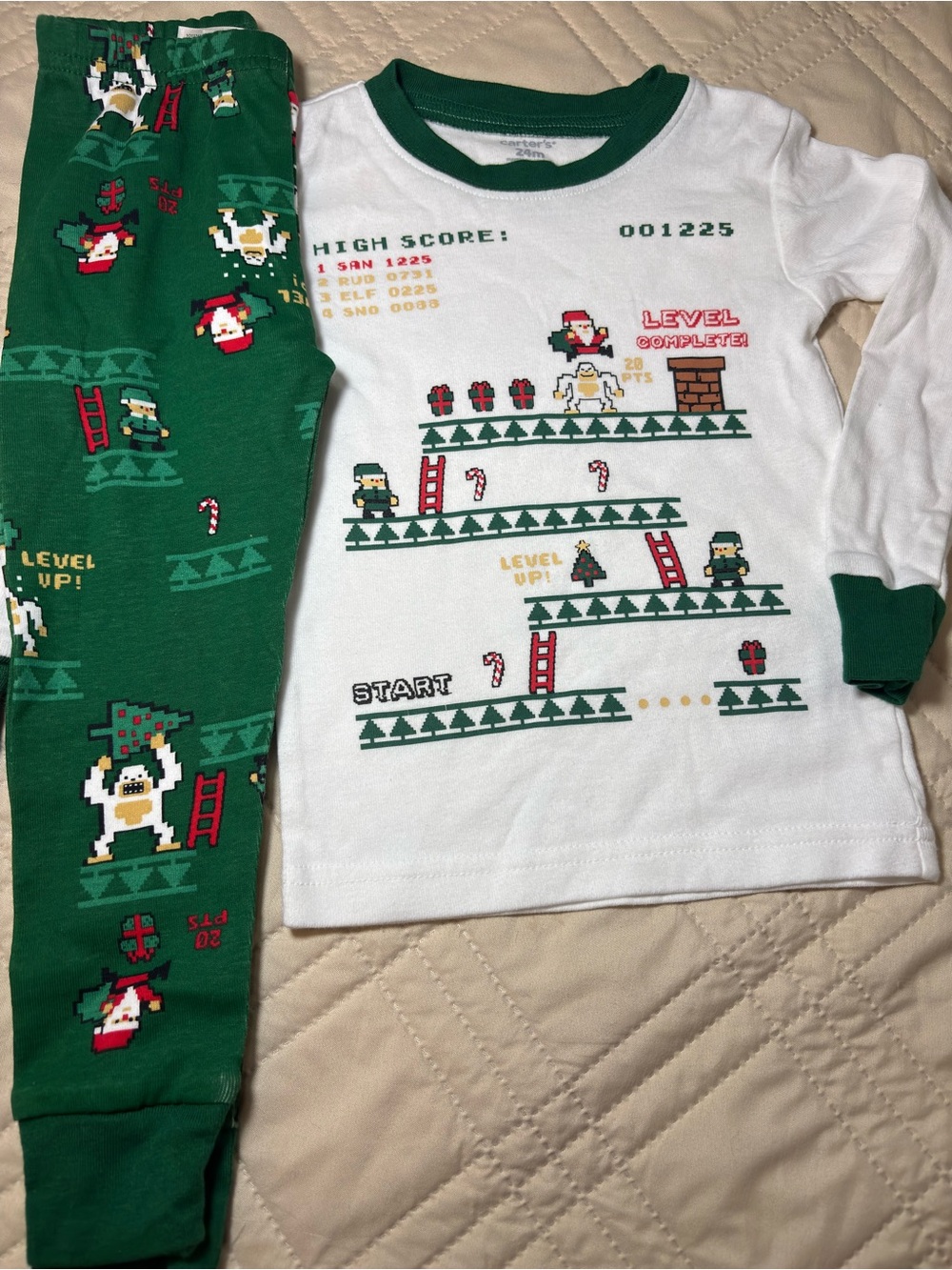 Carter's 24M White & Green Arcade Holiday Pajama Set